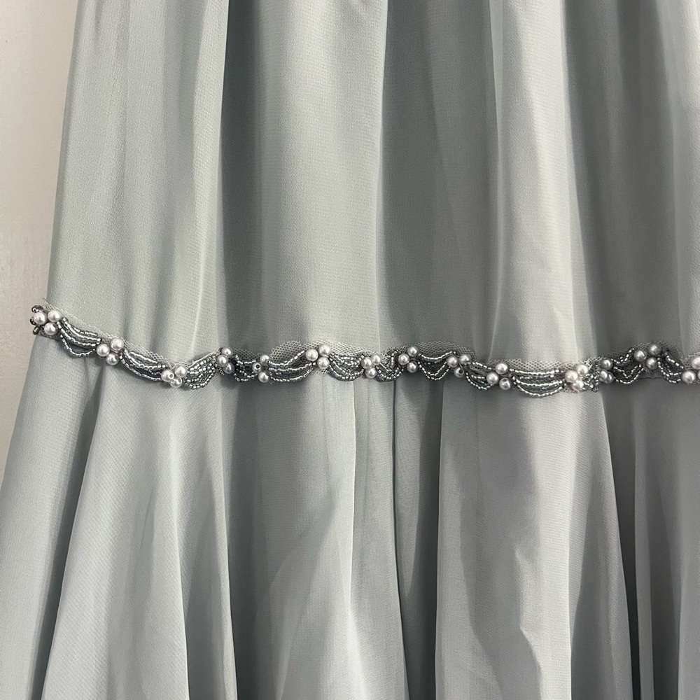 Women’s dresses - Picture 5 of 5